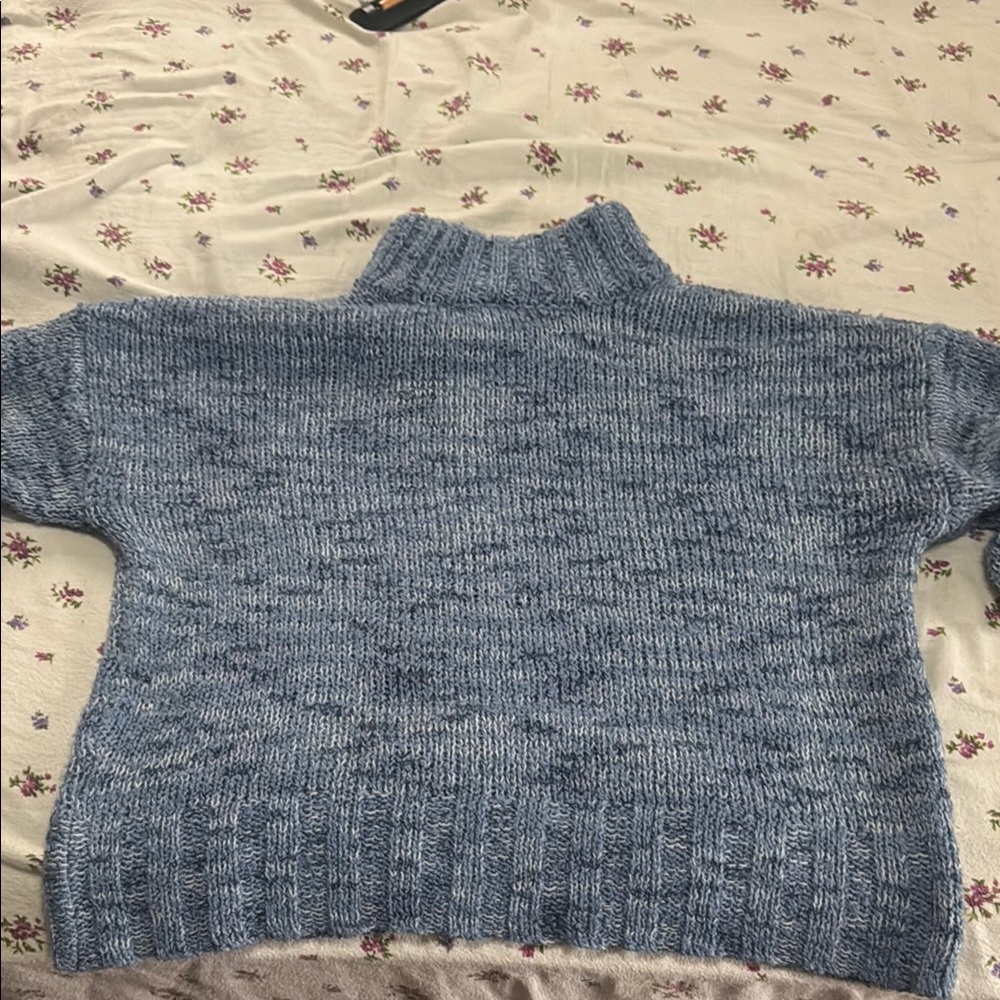 Women's Blue Sweater